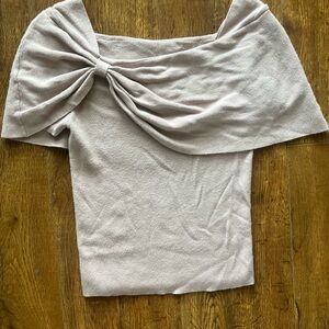 Chic Off-Shoulder Bow Blouse in Cream
